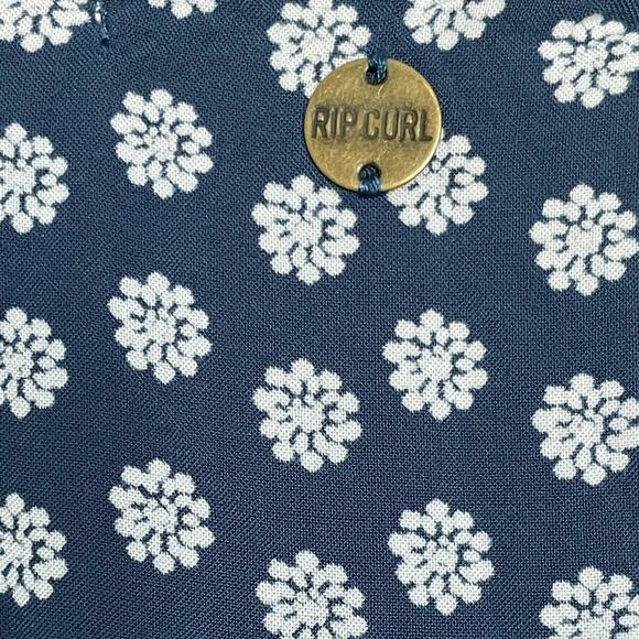 Ripcurl Blue Floral Tie Front Cut Out Mini Dress with Button Front Skirt size L - Picture 6 of 12